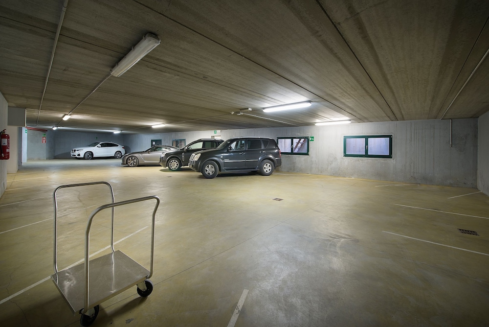 HOTEL INTERALPEN 61/74
