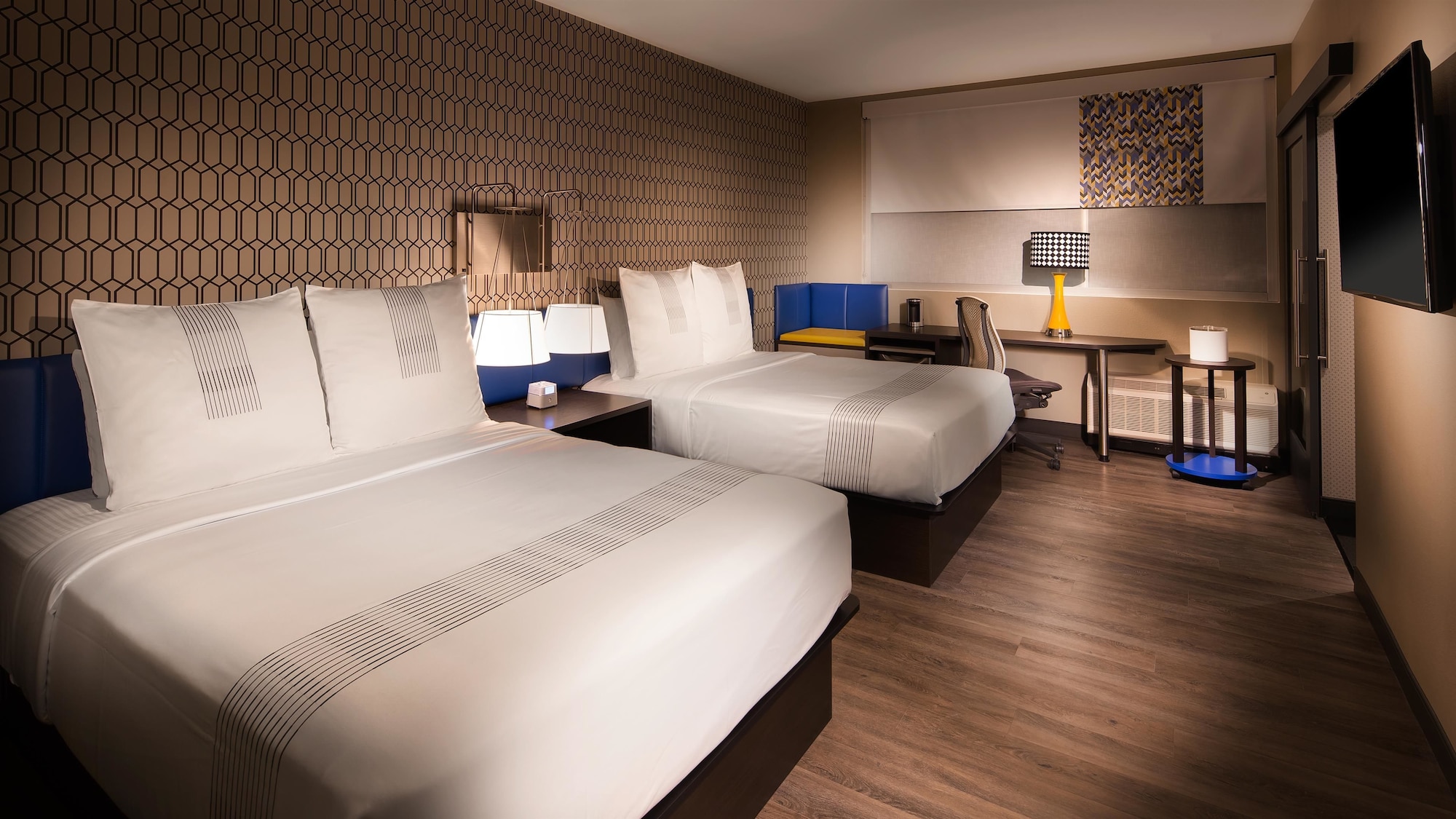 Standard, 2 Queen Beds