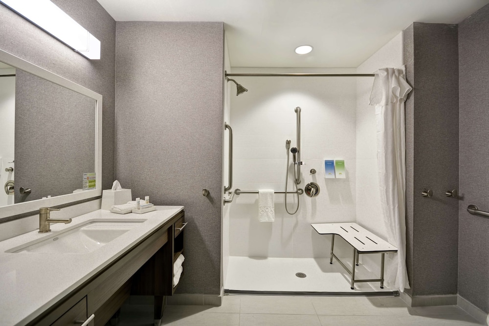 Home2 Suites By Hilton Queensbury Glens Falls 14/53