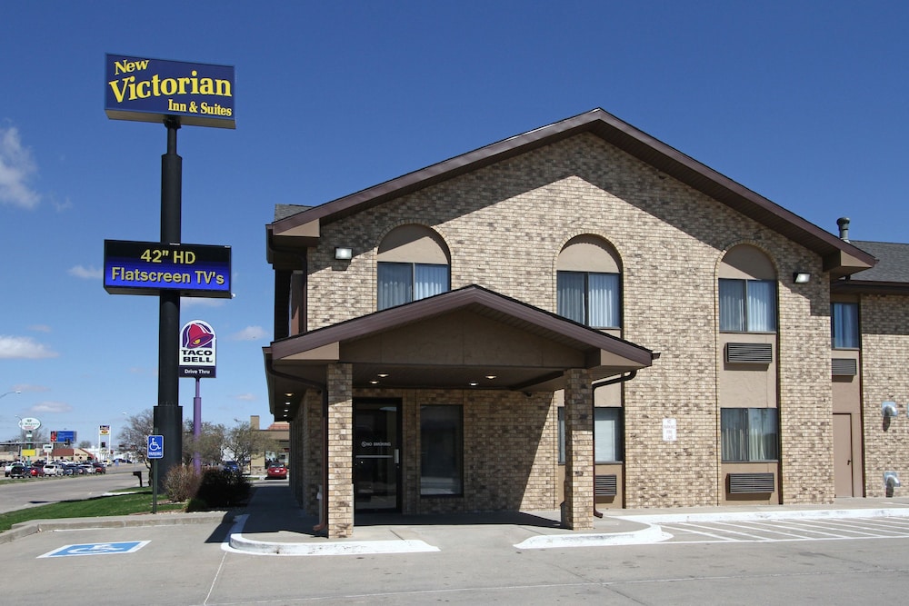 New Victorian Inn and Suites 4/43