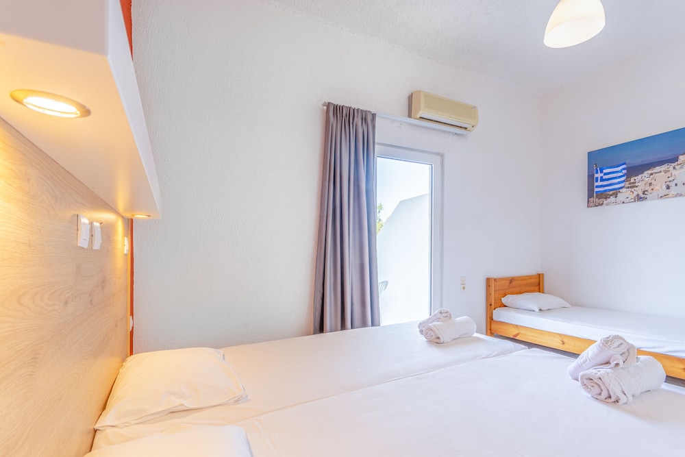 Room at Hersonissos Sun, HERSONISSOS