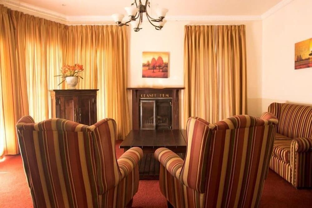 The Historic Hogsback Inn 12/21