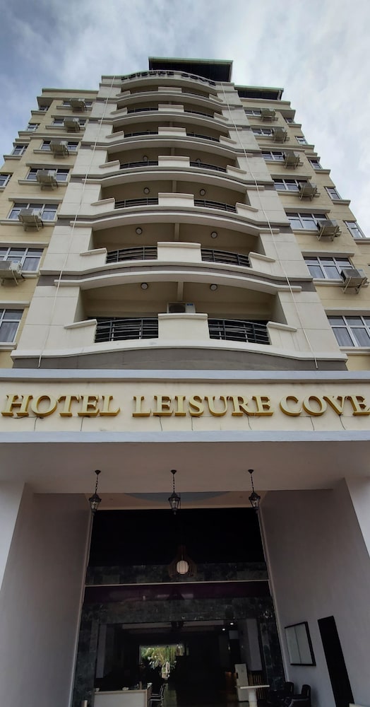 Leisure Cove Hotel Apartments 1/50
