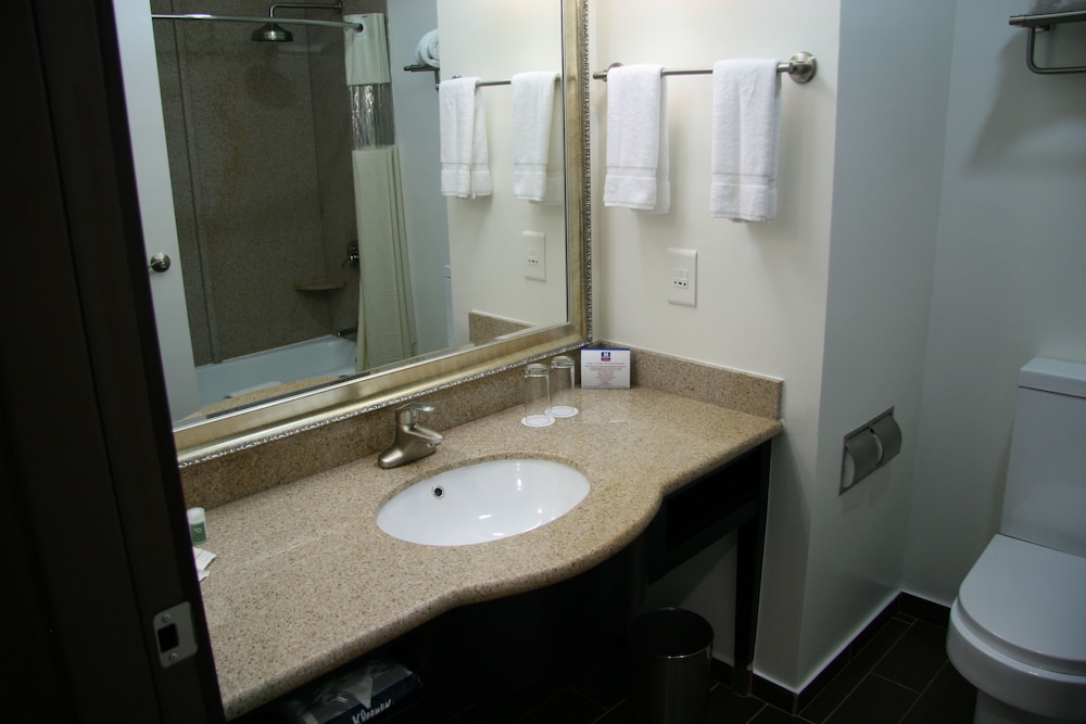 Hampshire Hotel Ballito Durban 39/42