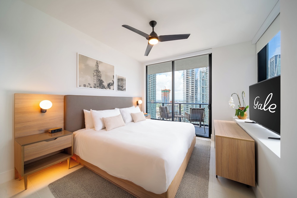 2 Bedrooms, Residence, King and Queen Bed, Water View, Balcony, Kitchen