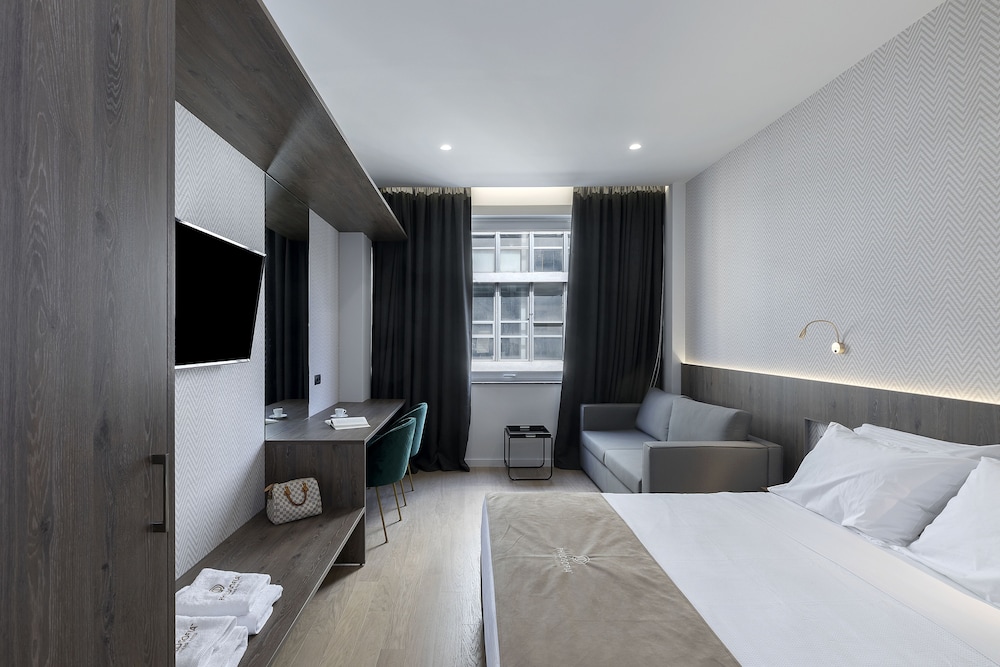Philosofia Athens Suites 4/38