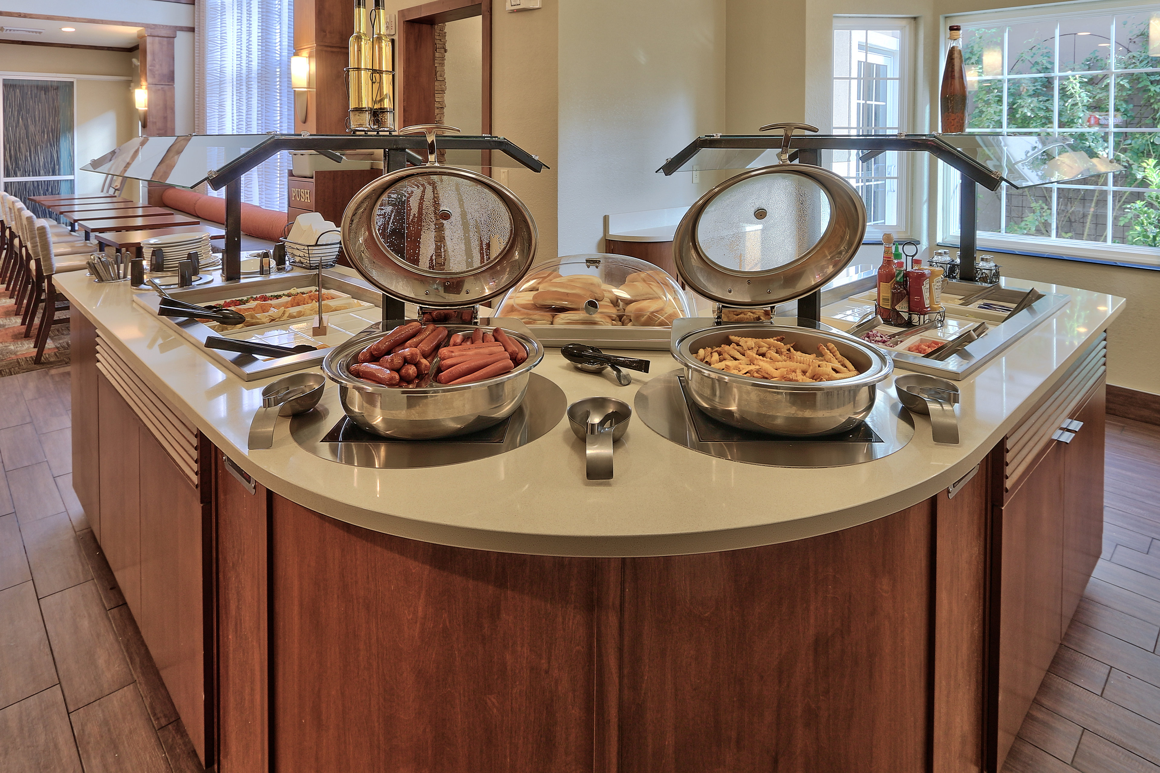 Staybridge Suites Albuquerque North 61/78