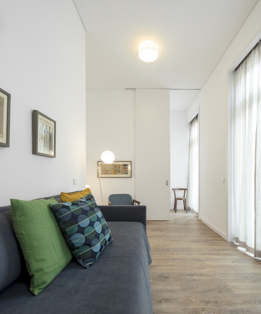 Lisbon Serviced Apartments - Chiado Emenda 49/70