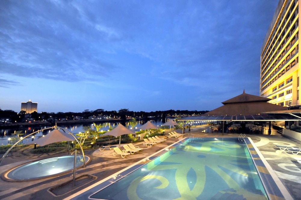 Grand Margherita Hotel 30/32