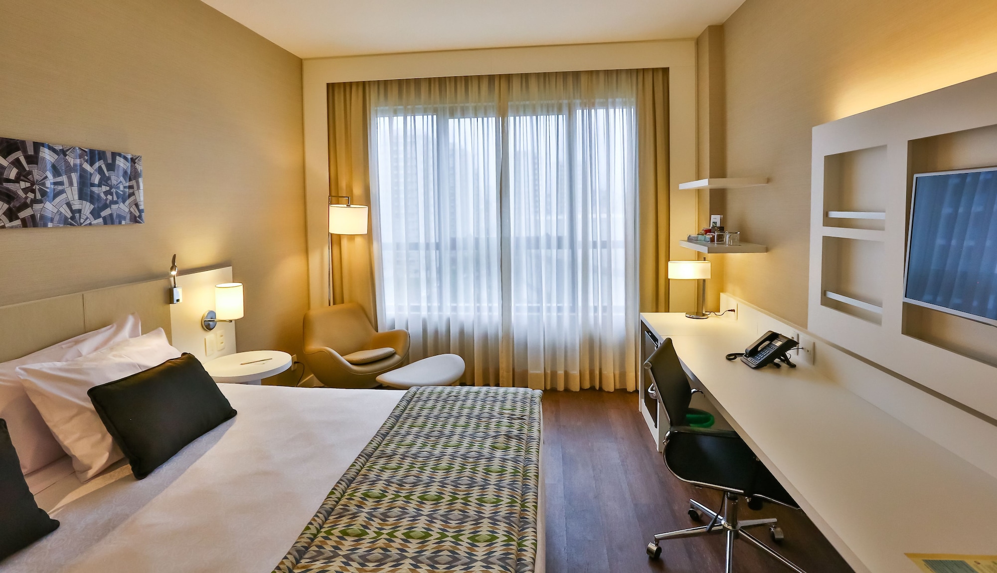 غرفة سوبيريور بسرير كينج، Quality Hotel Sao Caetano 4/9