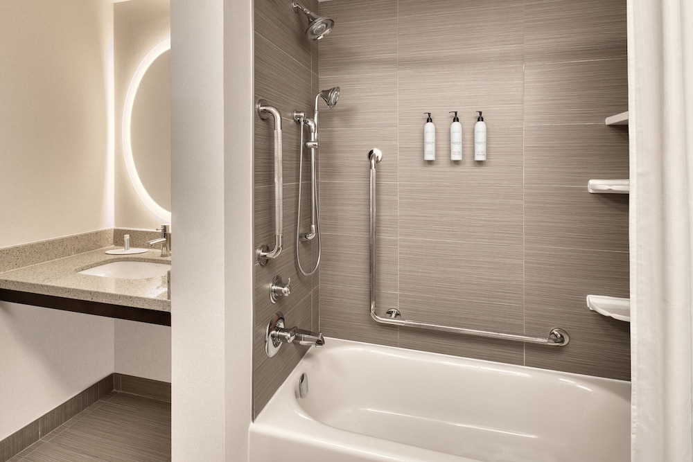 Towneplace Suites Belleville 47/50