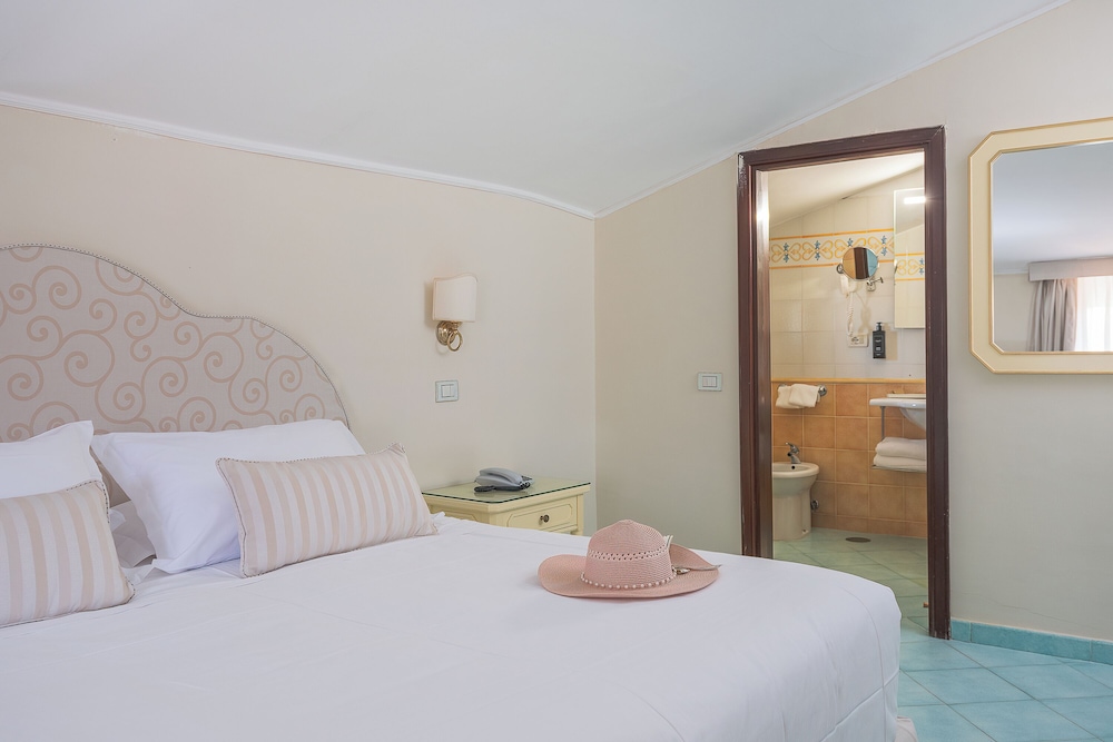 Superior, Double Bed, Sea View