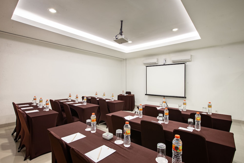 Amaris Hotel Pancoran 24/33