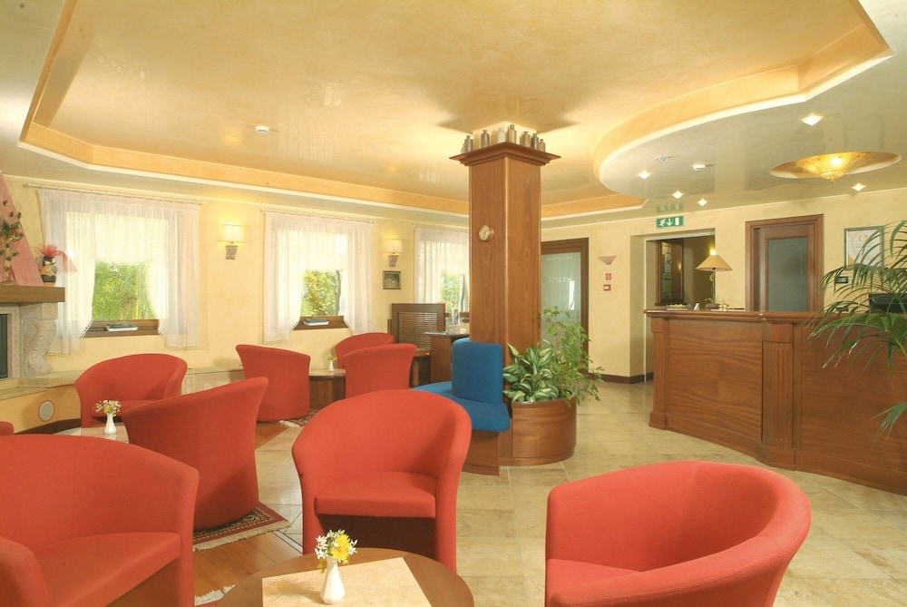 HOTEL CONCA VERDE 9/73