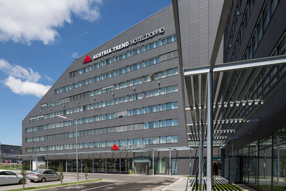 AUSTRIA TREND HOTEL DOPPIO in VIENNA