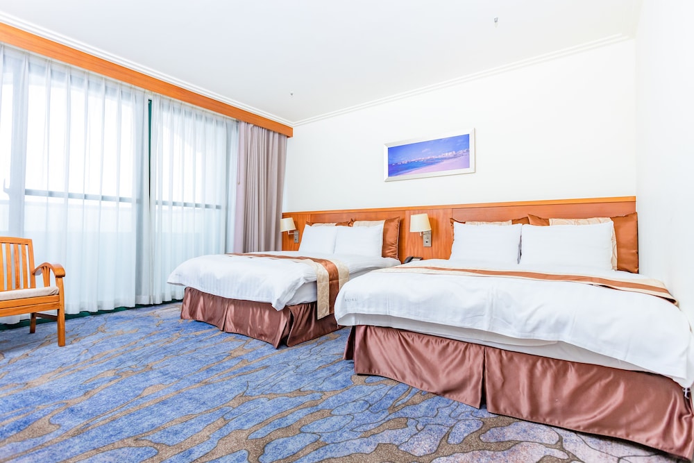 Yaling Hotel 15/40