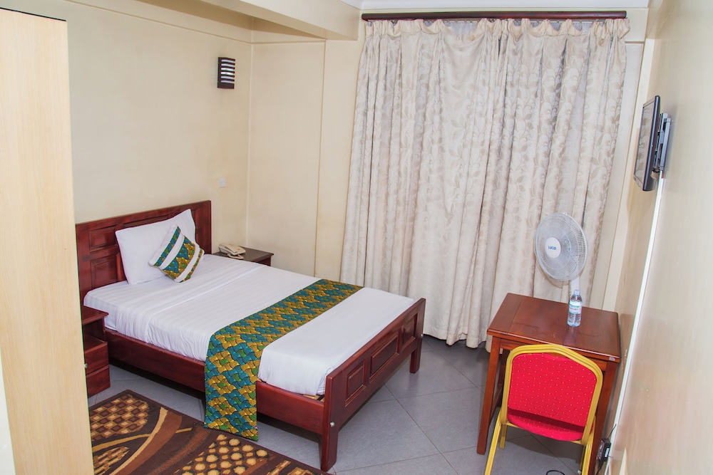 Kenendia Hotel 13/33
