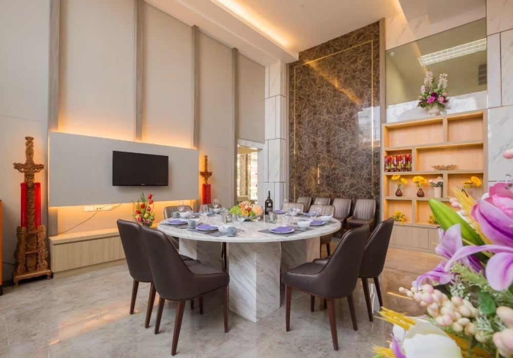 Elegant Bangkok Hotel 40/50