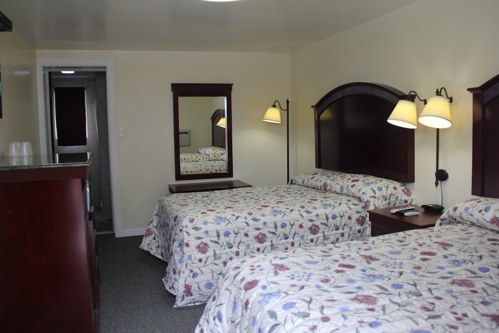 Pleasant Hill Motel 11/19