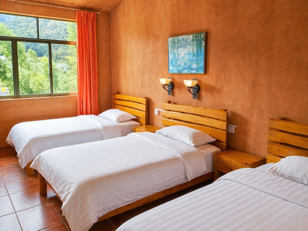 Yangshuo Eden Yha 6/44