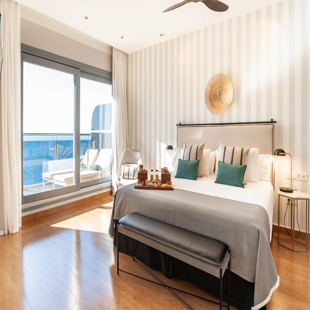 Suite, Sea View, Balcony or Terrace