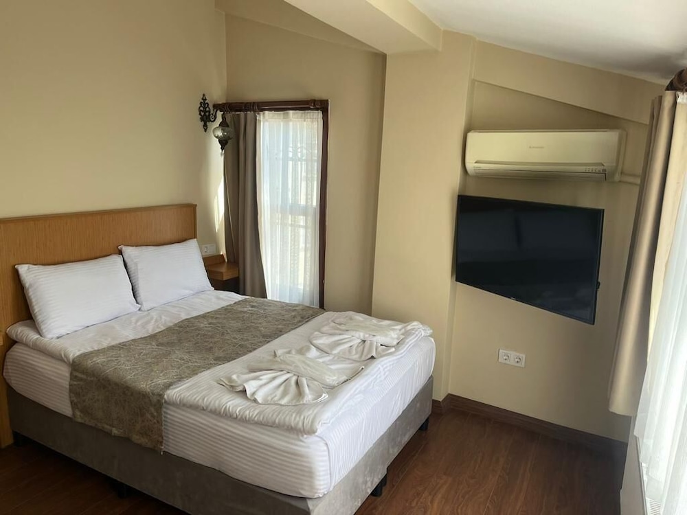 OTTOMAN ELEGANCE HOTEL 18/42