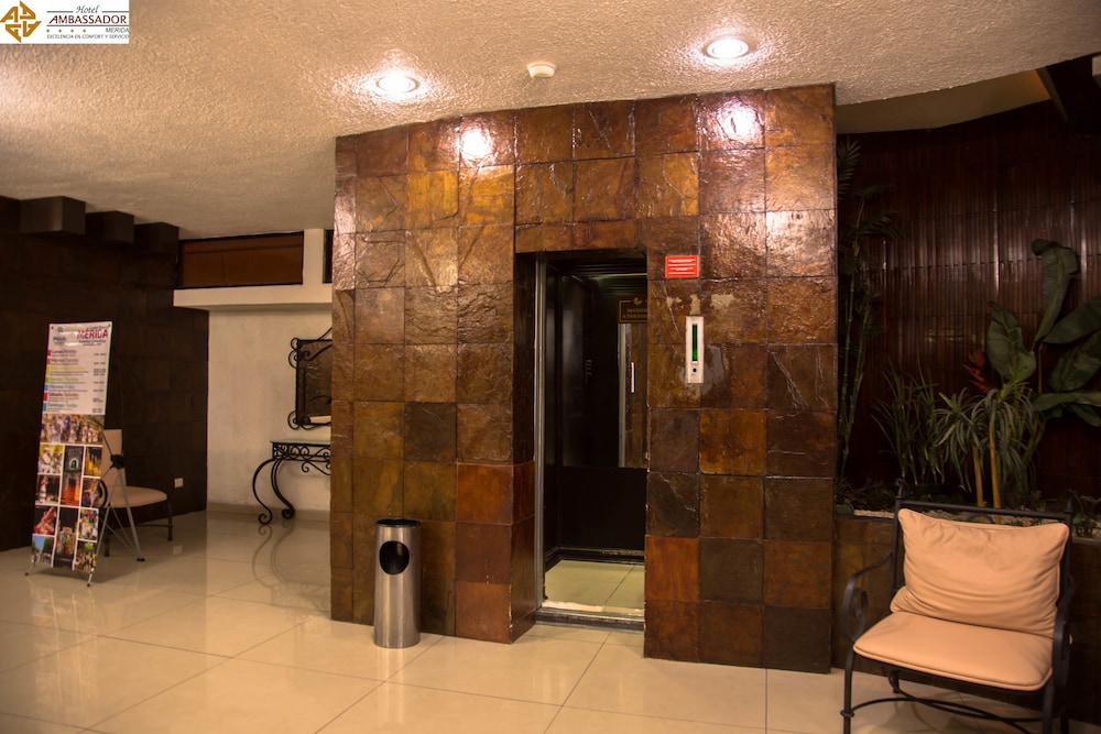 Hotel Ambassador Merida 59/72