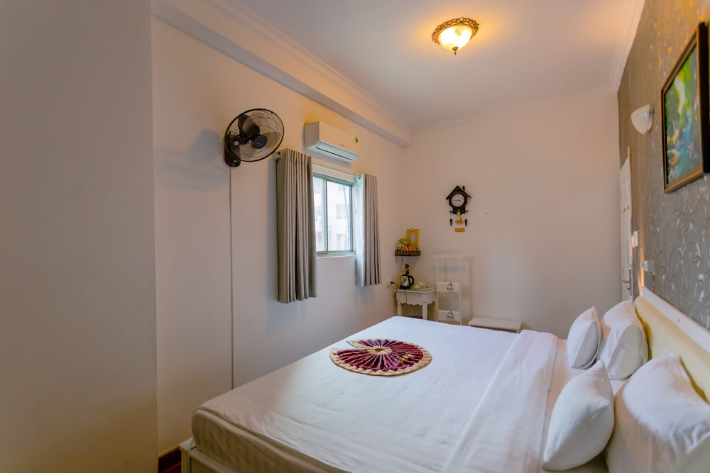 A25 Hotel - 35 Mac Thi Buoi 35/63
