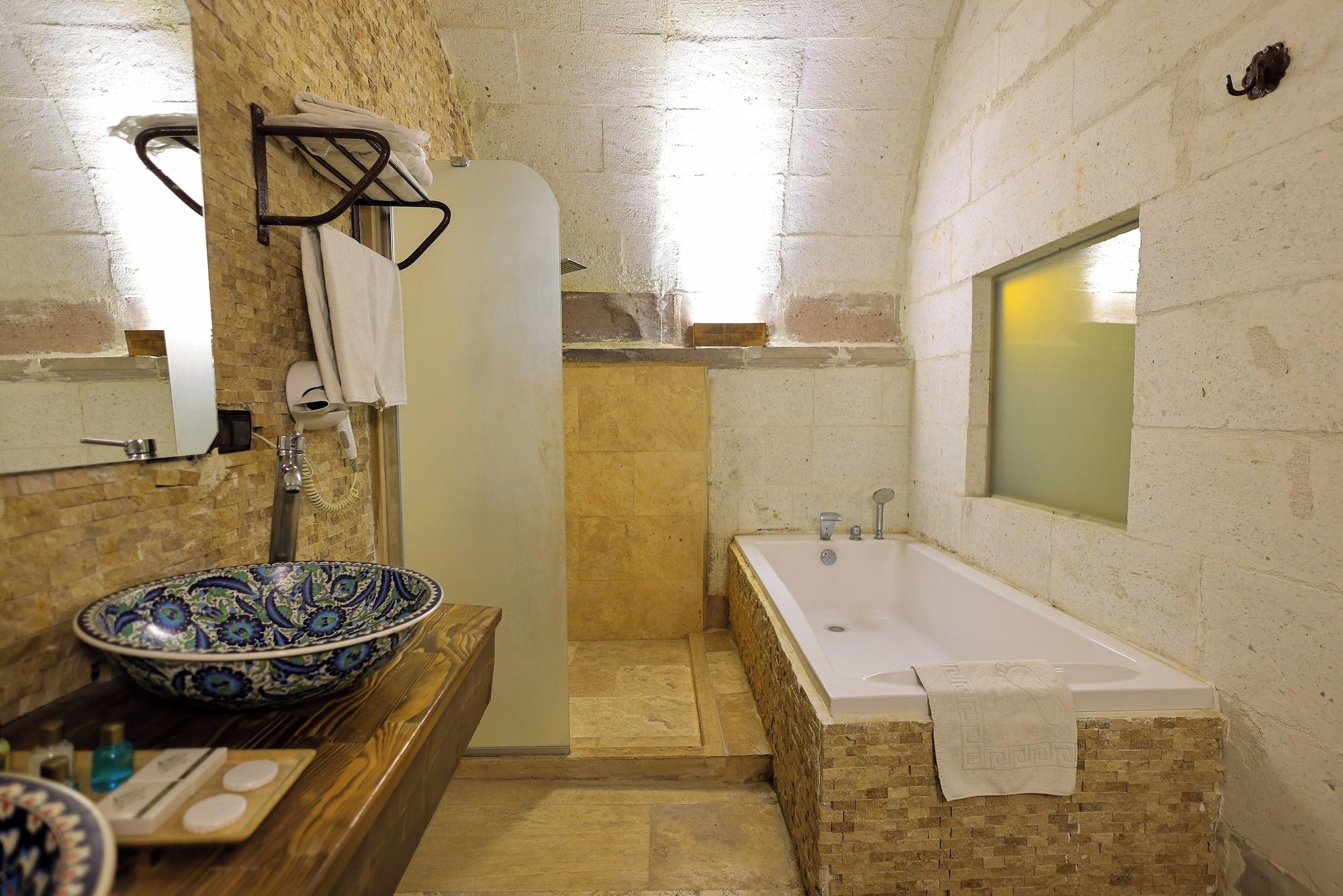 Stone، Ortahisar Cave Hotel 4/4