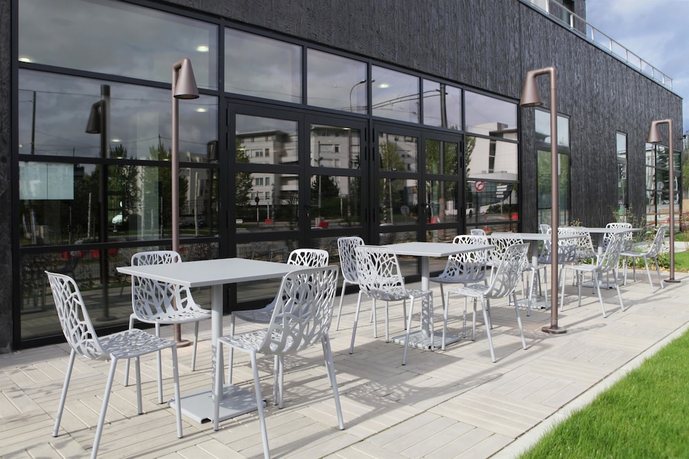 Best Western Plus Paris Velizy 39/54