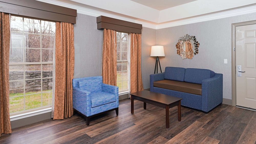 Best Western Brentwood 22/30