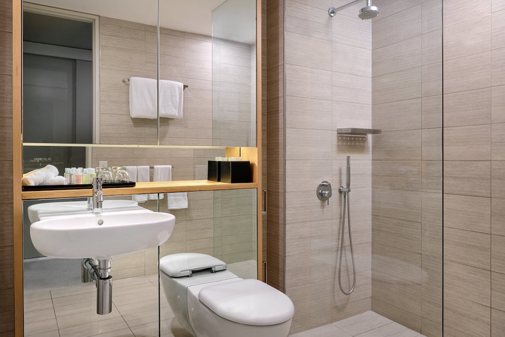 FRASER SUITES PERTH 14/67