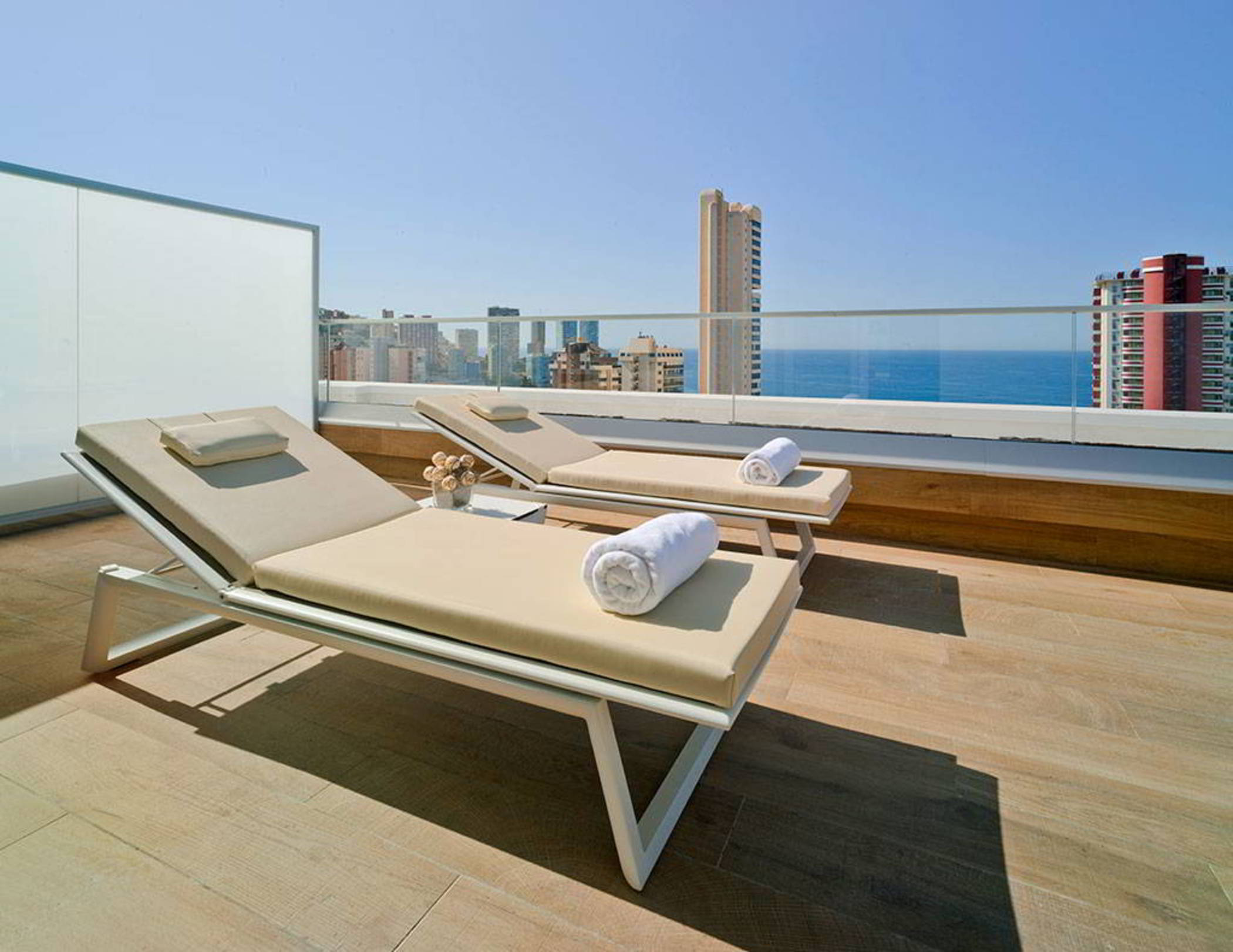 Don Pancho Hotel 49/55