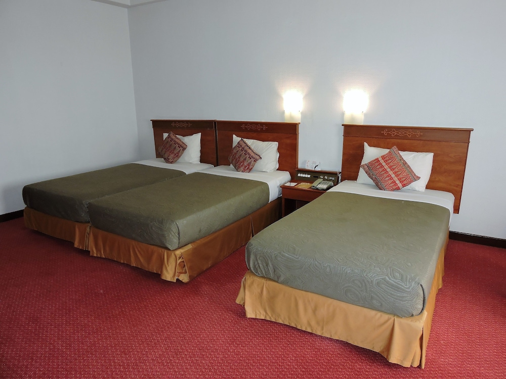 HOTEL GRAND CONTINENTAL KUCHING 31/89