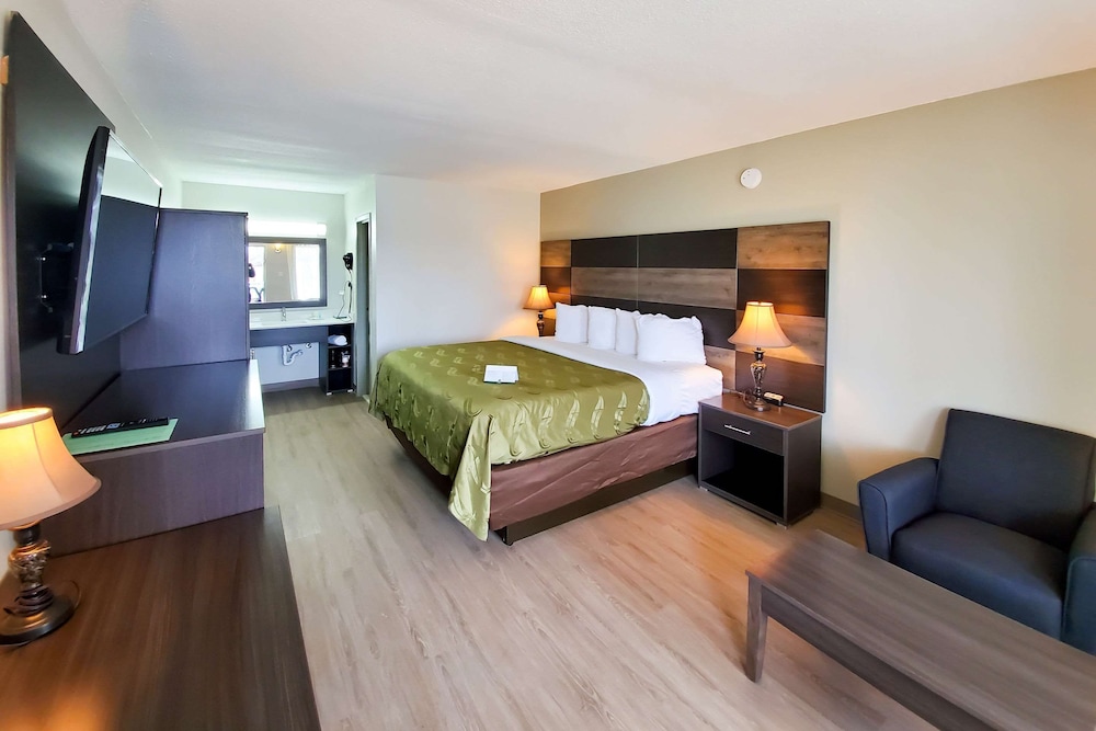 Quality Inn Panama City North 14/31