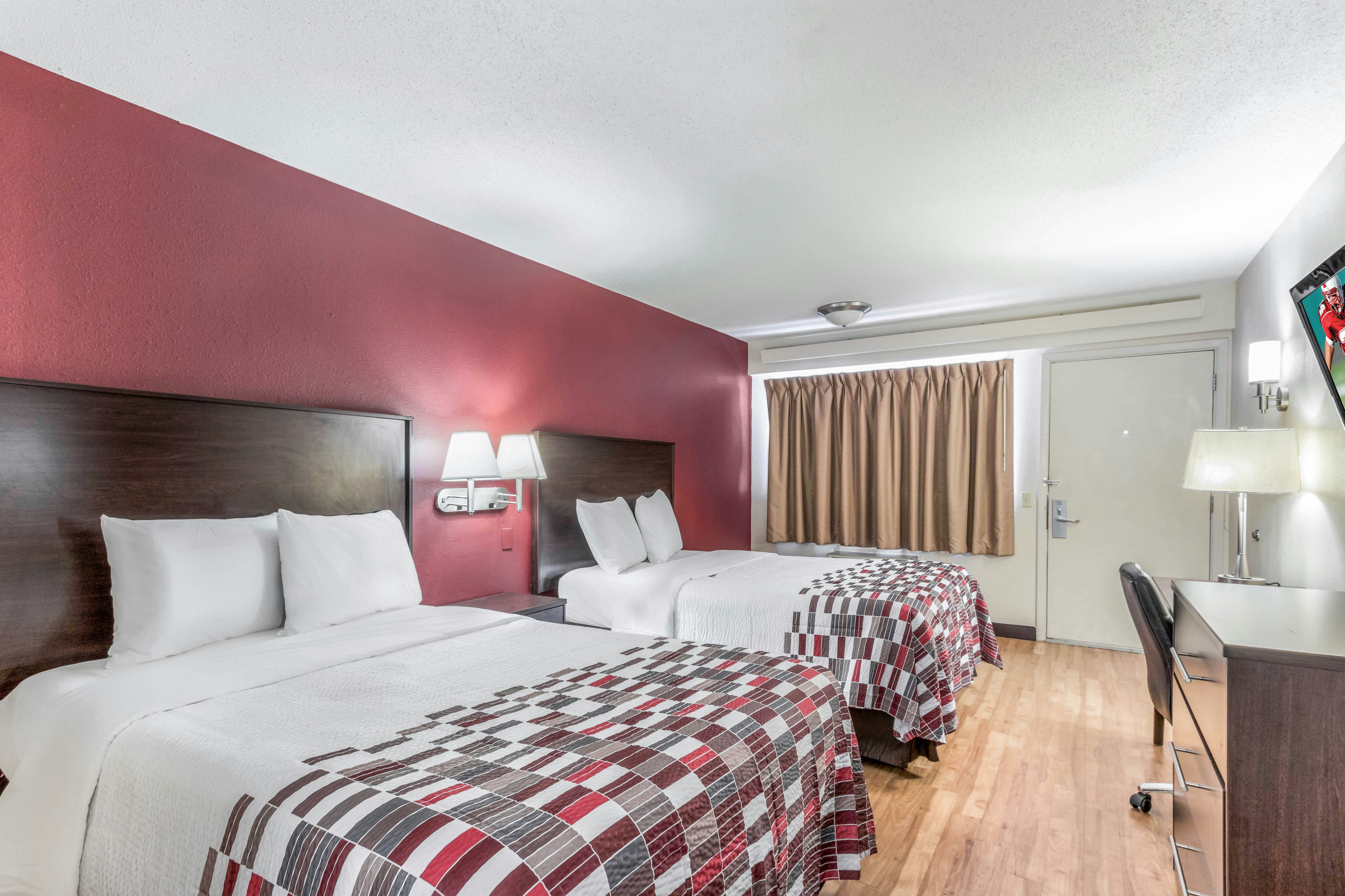 Deluxe, 2 Double Beds