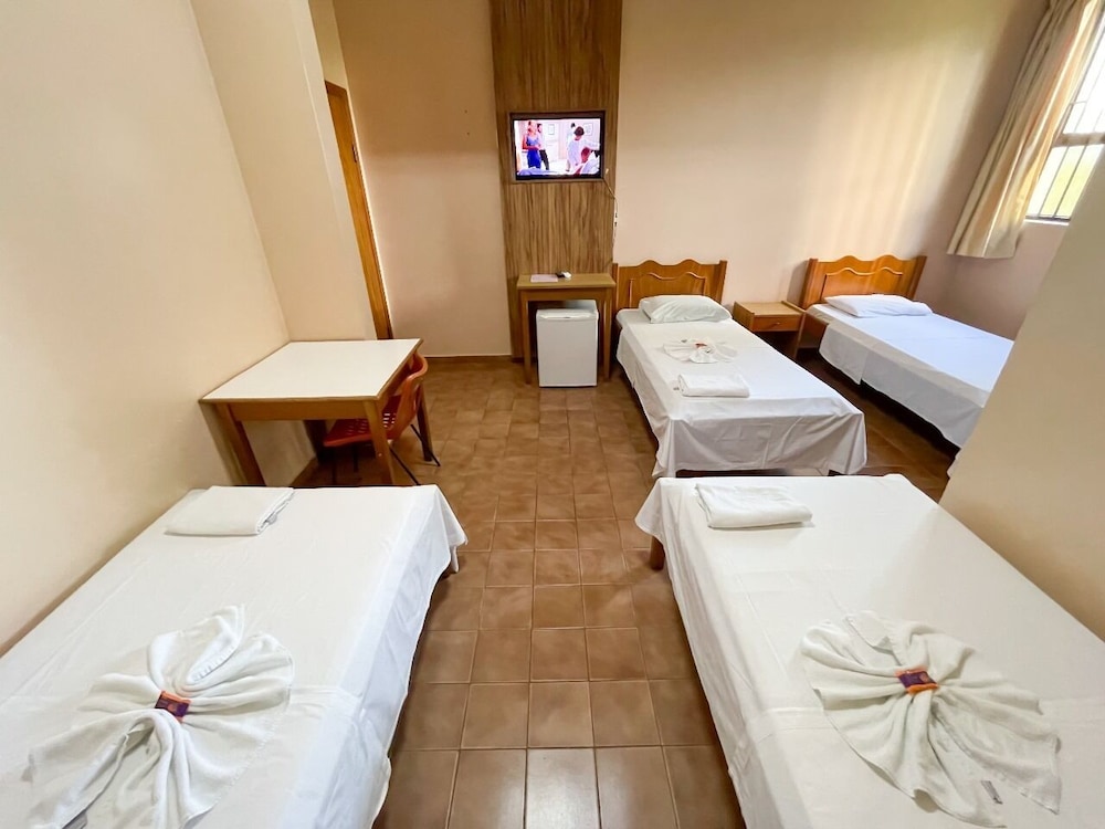 Hotel Almanara Cuiaba 13/24