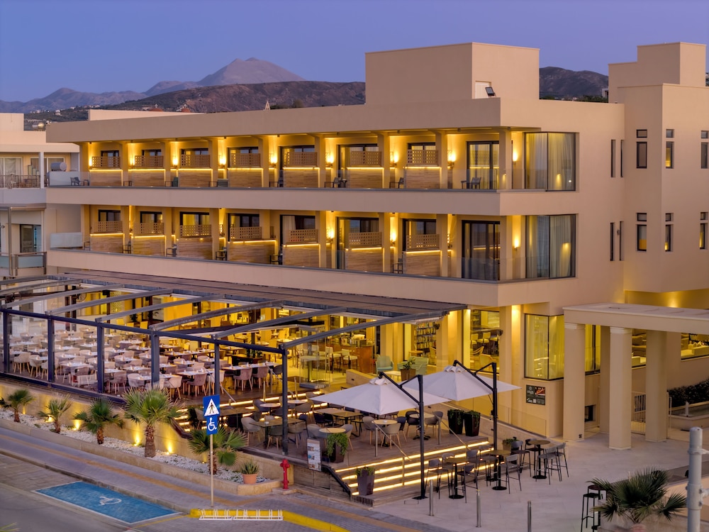 Atlantis Beach in RETHYMNO