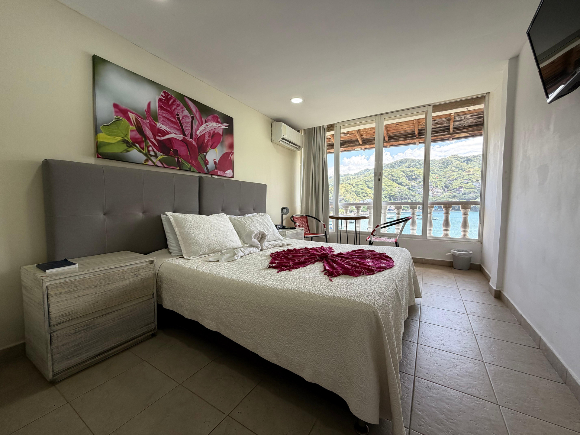 Superior, Double Bed, Bay View