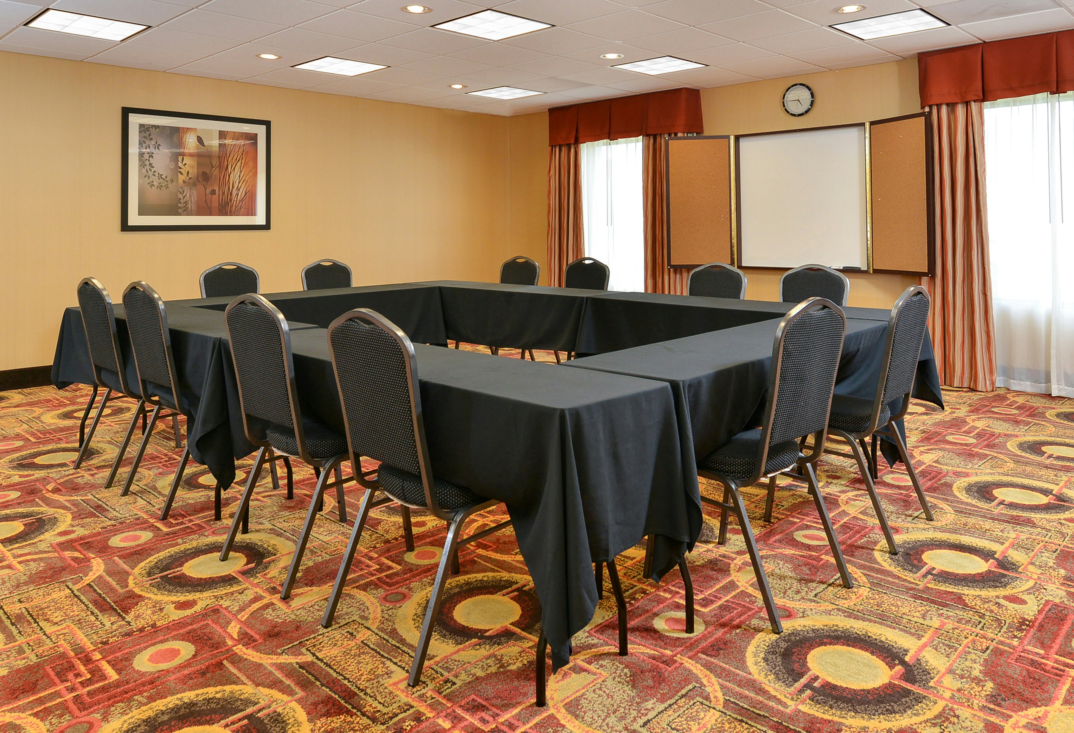 Hampton Inn Ottumwa 20/24
