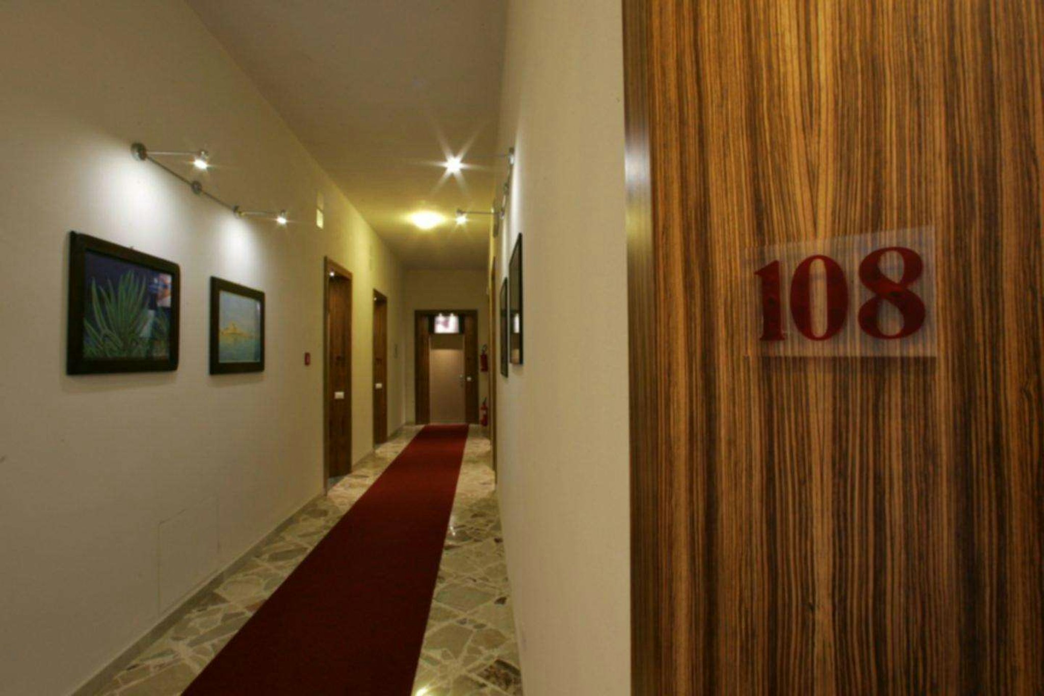 Divino Hotel 5/11