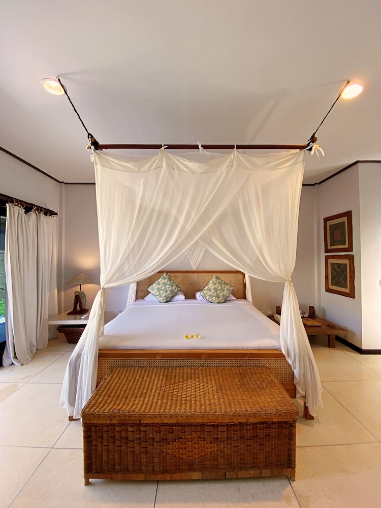 Visakha Sanur 14/50