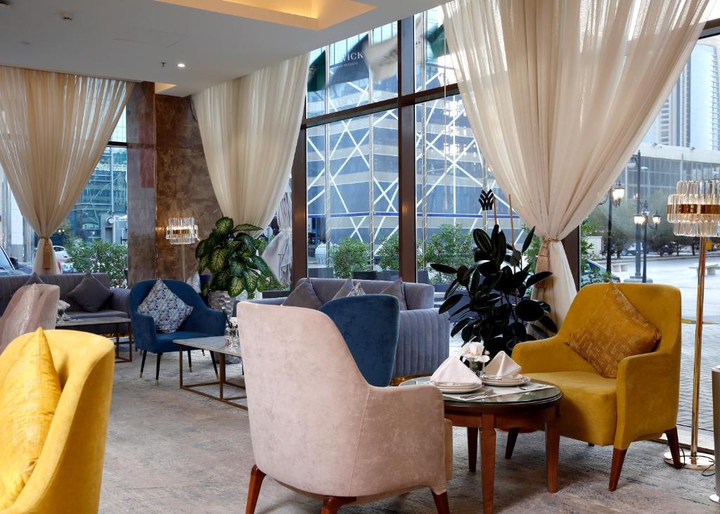 Cantonal Hotel 26/29