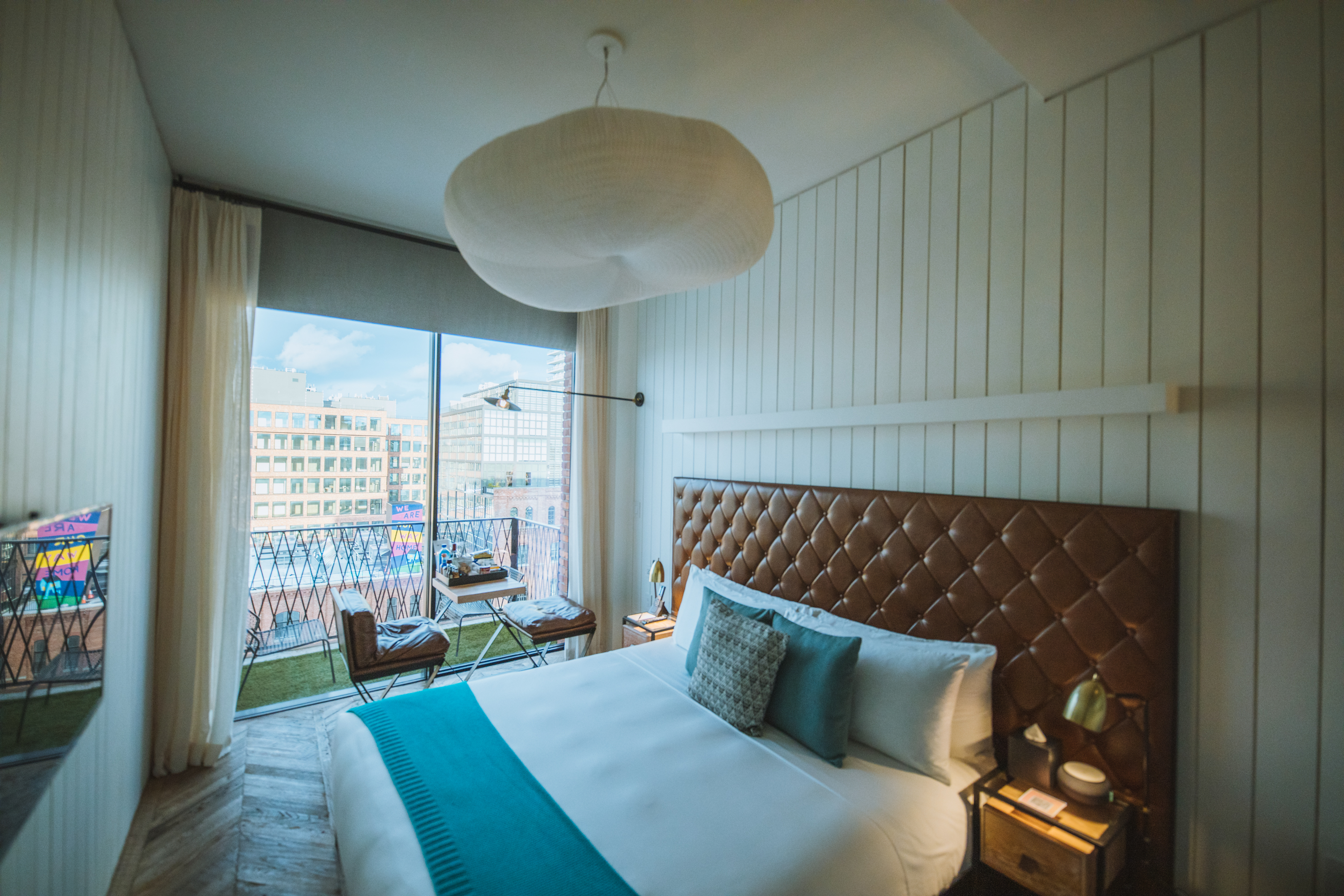 Studio, King Bed, Terrace, Arlo Williamsburg 4/6