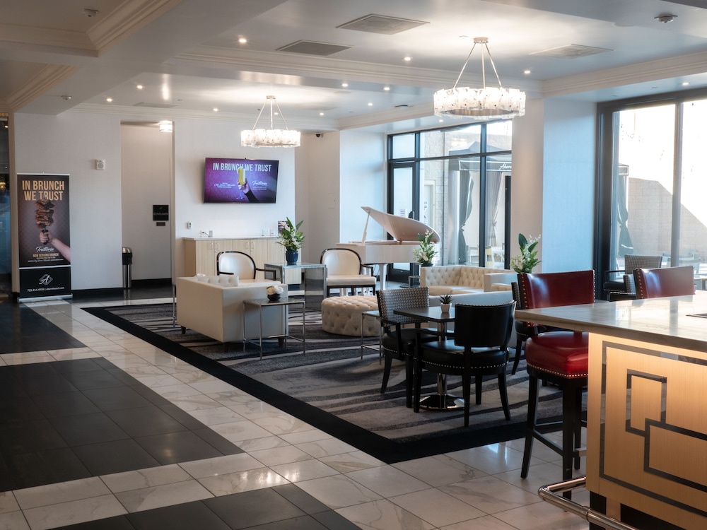 Ahern Hotel Las Vegas 56/71