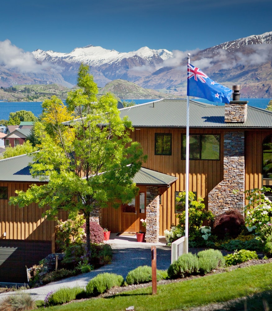 Wanaka Springs Lodge 1/59