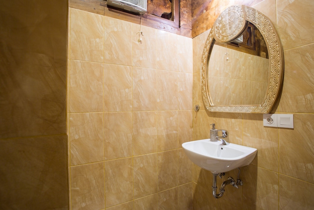 Bulan Bali Homestay 49/63