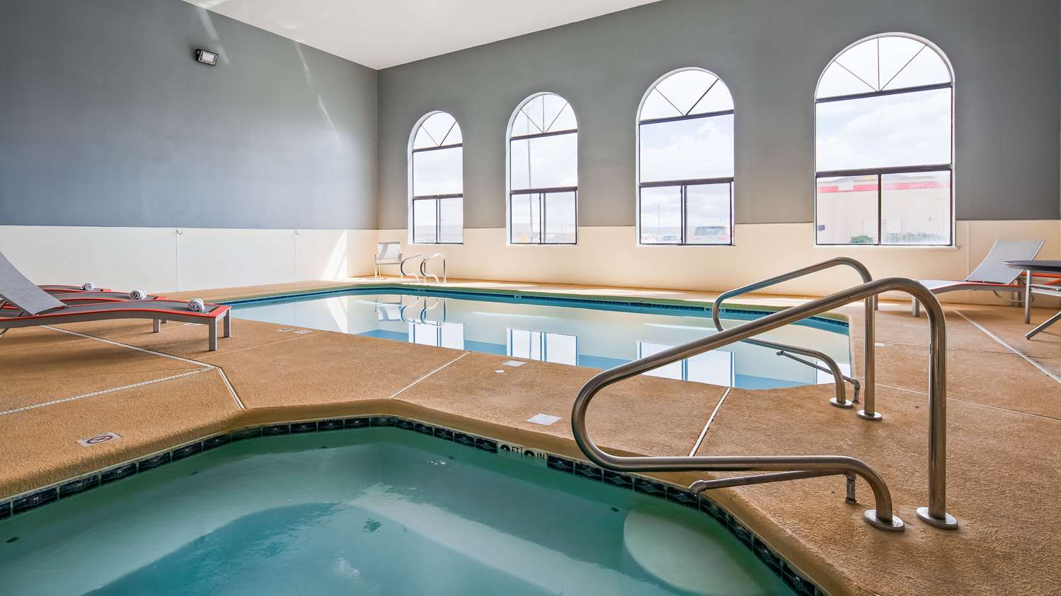 Surestay Hotel By Best Western Grants 7/16
