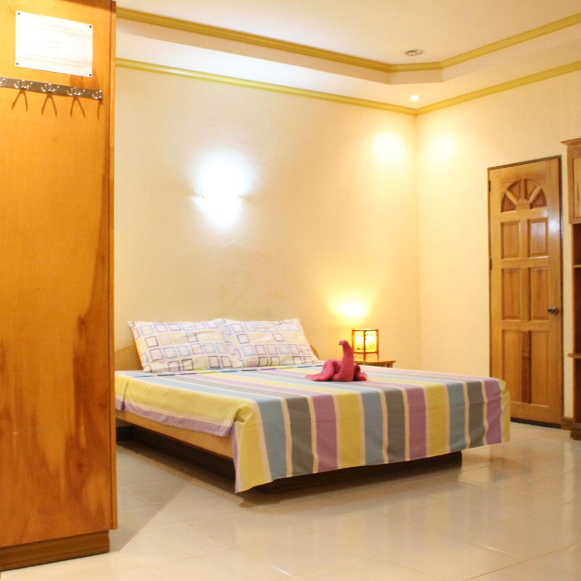 Bohol Sunside Resort 10/50