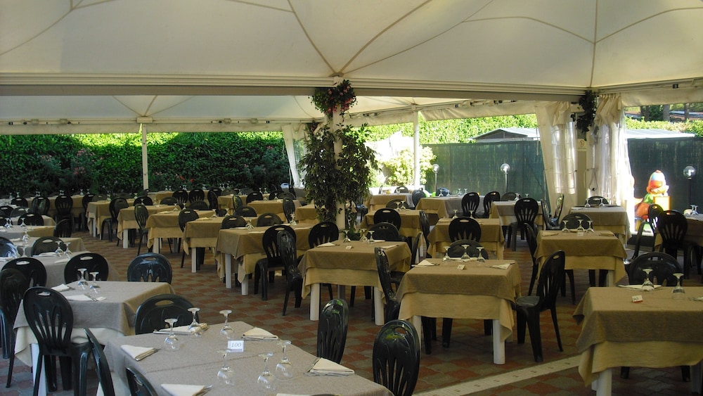 Hotel Green Assisi 20/38